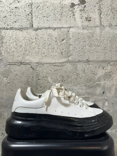 Pre-owned Alexander Mcqueen Oversized Sneakers White Black