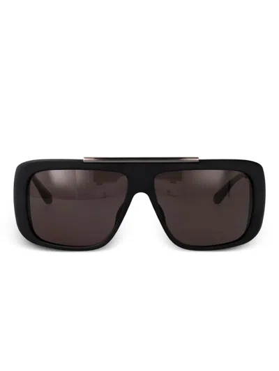 Alexander Mcqueen Oversized Square-frame Sunglasses In Black