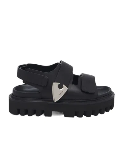 ALEXANDER MCQUEEN ALEXANDER MCQUEEN CHUNKY-SOLE TOUCH STRAP SANDALS