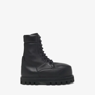 Alexander Mcqueen Parachute Lace-up Ankle Boots In Black