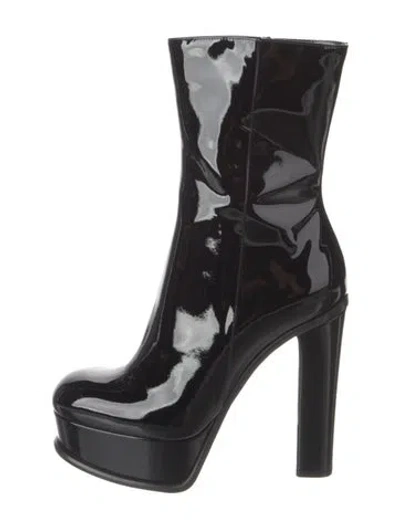 Pre-owned Alexander Mcqueen Patent Leather Boots In Black
