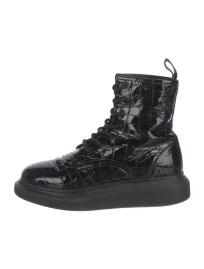 Pre-owned Alexander Mcqueen Patent Leather Combat Boots In Black