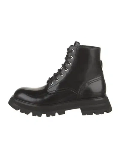 Pre-owned Alexander Mcqueen Patent Leather Combat Boots In Black
