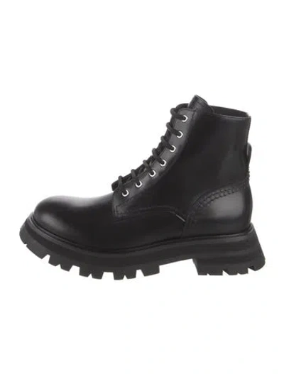 Pre-owned Alexander Mcqueen Patent Leather Combat Boots In Black