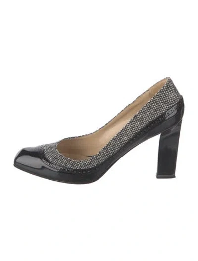 Pre-owned Alexander Mcqueen Patent Leather Tweed Pattern Pumps In Black