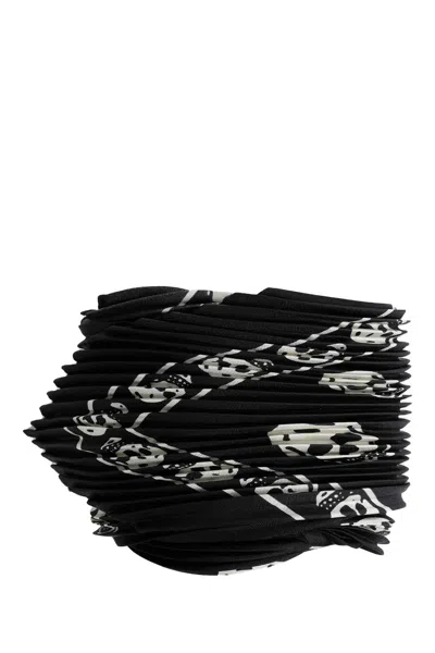 Alexander Mcqueen Pleated Skull Scarf In Black