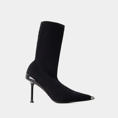 ALEXANDER MCQUEEN ALEXANDER MCQUEEN POINTED-TOE ANKLE BOOTS