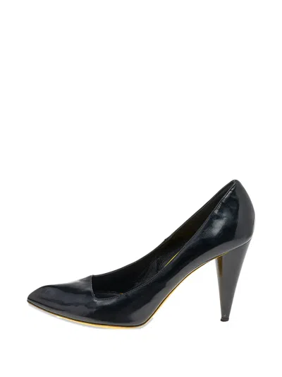 Pre-owned Alexander Mcqueen Pointed-toe Patent Pumps In Black