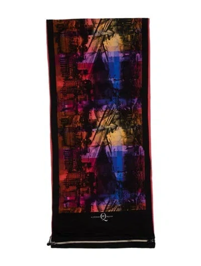 Pre-owned Alexander Mcqueen Printed Scarf In Red
