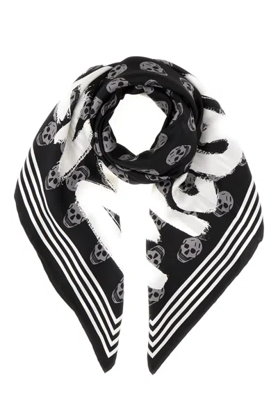 Alexander Mcqueen Printed Silk Foulard In 1078
