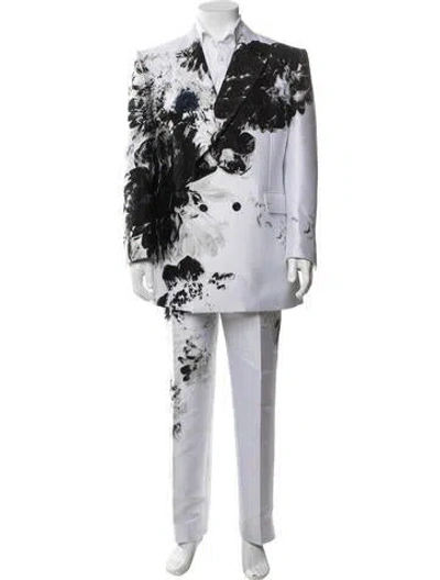 Pre-owned Alexander Mcqueen Printed Two-piece Suit In White