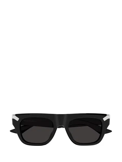 Alexander Mcqueen Eyewear Rectangle Frame Sunglasses In Black