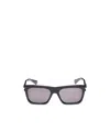 Alexander Mcqueen Rectangular Frame Sunglasses In Black