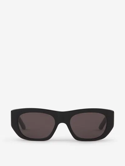 Alexander Mcqueen Rectangular Sunglasses In Black