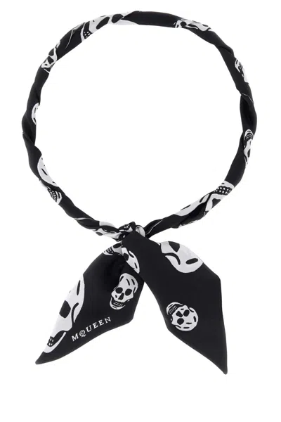 Alexander Mcqueen Mcqueen Skull Print Pure Silk Bandeau In Black