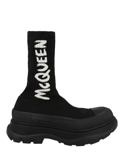 ALEXANDER MCQUEEN ALEXANDER MCQUEEN RIBBED KNIT TREAD SLICK BOOTS
