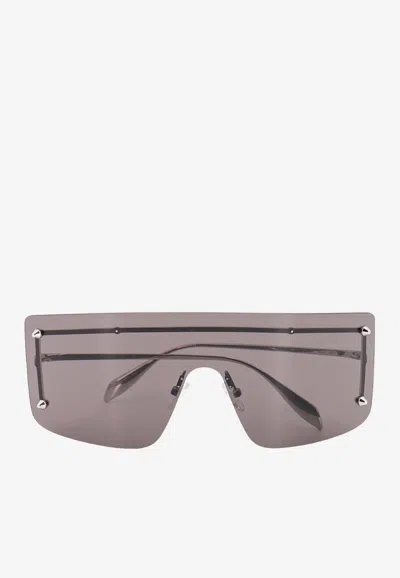 Alexander Mcqueen Oversized-frame Tinted Sunglasses In Gray