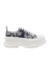 Alexander Mcqueen Graffiti Trad Slick Lace Up In White