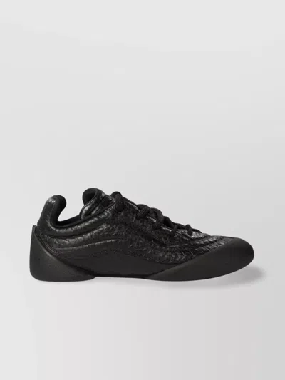 Alexander Mcqueen Round Toe Flexion Rubber Sole Sneakers In Black