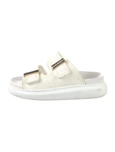 Pre-owned Alexander Mcqueen Rubber Slides In White