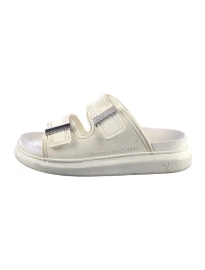 Pre-owned Alexander Mcqueen Rubber Slides In White