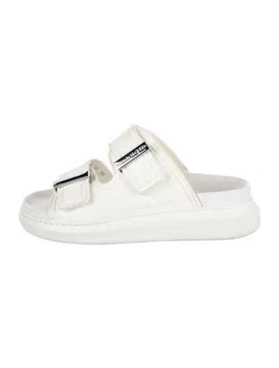Pre-owned Alexander Mcqueen Rubber Slides In White