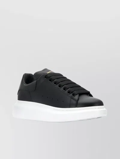 Alexander Mcqueen Alexander Mc Queen Larry Oversize Sneakers In Black