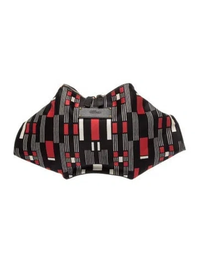 Pre-owned Alexander Mcqueen Satin Clutch In Black