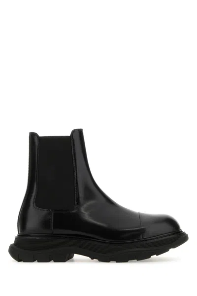 ALEXANDER MCQUEEN ALEXANDER MCQUEEN BLACK LEATHER CHELSEA TREAD ANKLE BOOTS