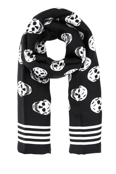 ALEXANDER MCQUEEN ALEXANDER MCQUEEN SCARVES AND FOULARDS