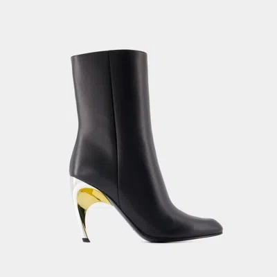 ALEXANDER MCQUEEN ALEXANDER MCQUEEN SEAL ANKLE BOOTS