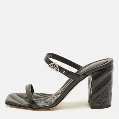 Pre-owned Alexander Mcqueen Seal Size 38 Black Leather Block Heel Slide Sandals