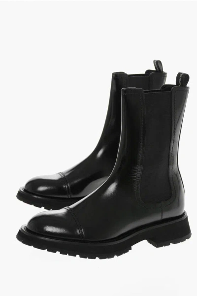 Alexander Mcqueen Shiny Leather Chelsea Boots With Elastic Panels In Black