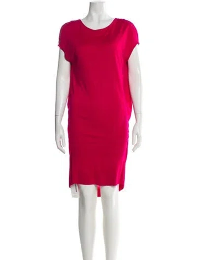 Pre-owned Alexander Mcqueen Silk Knee-length Dress In Pink