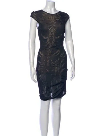 Pre-owned Alexander Mcqueen Silk Midi Length Dress