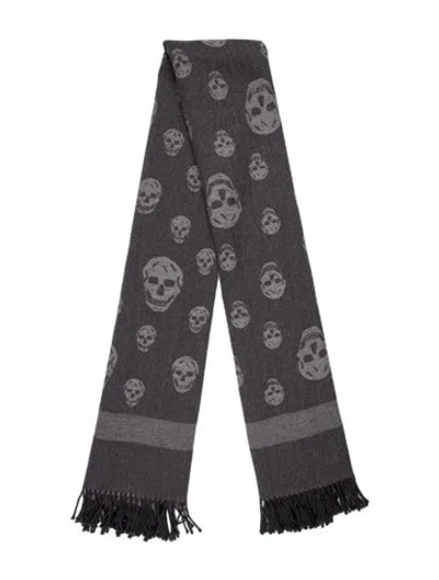 Pre-owned Alexander Mcqueen Silk Skull Scarf In Red