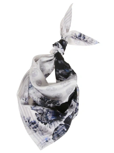 Alexander Mcqueen Silk Twill Scarf With All-over Skull Motif On Chiaroscuro Floral Print In Grey