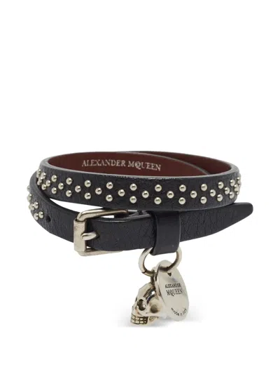 Pre-owned Alexander Mcqueen Skul Studded Charm Bracelet In Black