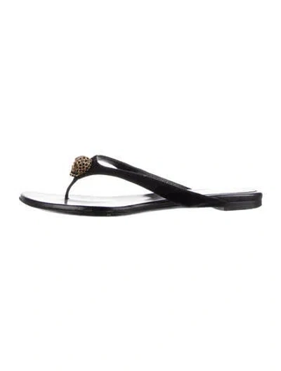 Pre-owned Alexander Mcqueen Skull Leather Flip Flops In Black