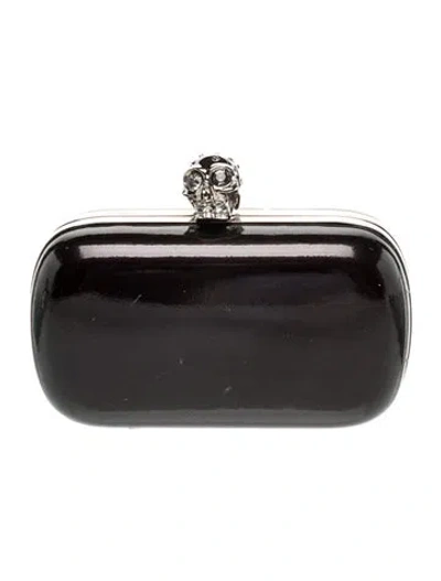 Pre-owned Alexander Mcqueen Skull Minaudière In Black