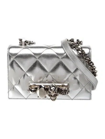 Pre-owned Alexander Mcqueen Skull Minaudière In Silver
