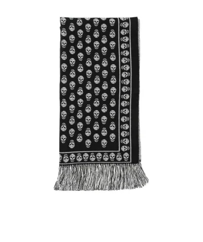 Alexander Mcqueen Skull Motif Scarf In Black