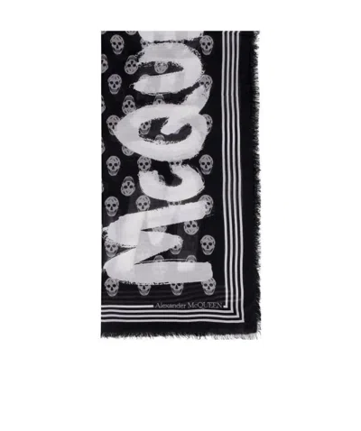 ALEXANDER MCQUEEN ALEXANDER MCQUEEN GRAFFITI SKULL PRINTED SCARF