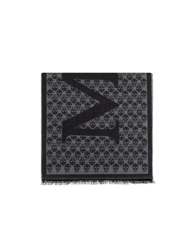 Alexander Mcqueen Skull Pattern Scarf In Black