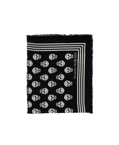 ALEXANDER MCQUEEN ALEXANDER MCQUEEN SKULL PRINTED SCARF
