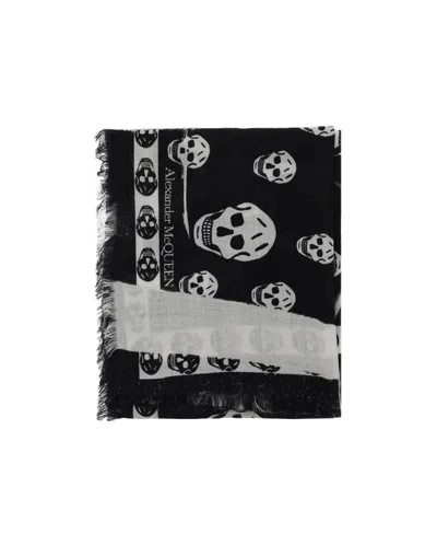 ALEXANDER MCQUEEN ALEXANDER MCQUEEN SLASHED SKULL PRINT SCARF