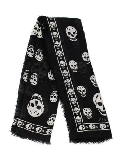 Pre-owned Alexander Mcqueen Skull Printed Scarf In Black