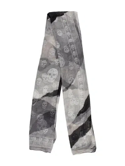 Pre-owned Alexander Mcqueen Skull Printed Scarf In Gray