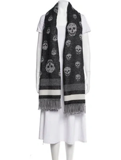Pre-owned Alexander Mcqueen Skull Printed Shawl In Black