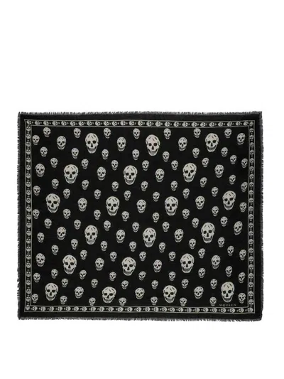 ALEXANDER MCQUEEN SKULL SCARF